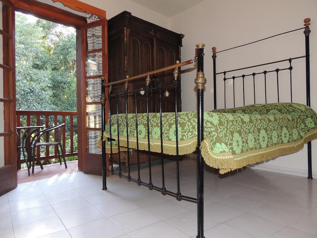 Galini Hotel Kakopetriá Szoba fotó